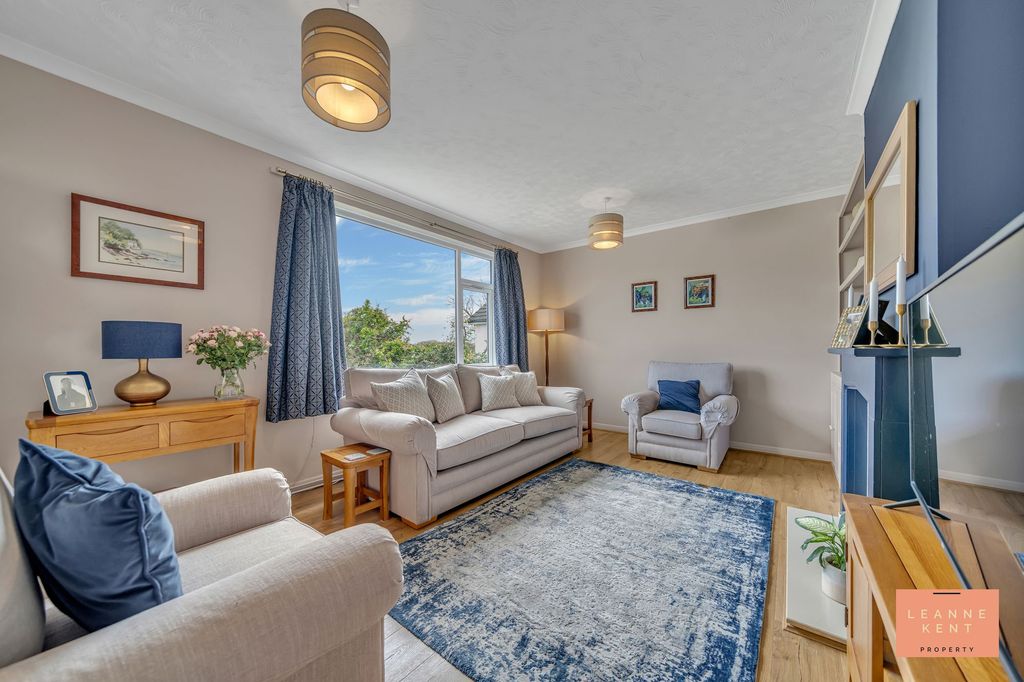 Additional image 2 of 3 bed detached house for salePontygwindy Road, Caerphilly CF83