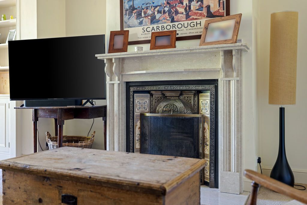Additional image 15 of 4 bed semi-detached house for saleWhyke Road, Chichester PO19