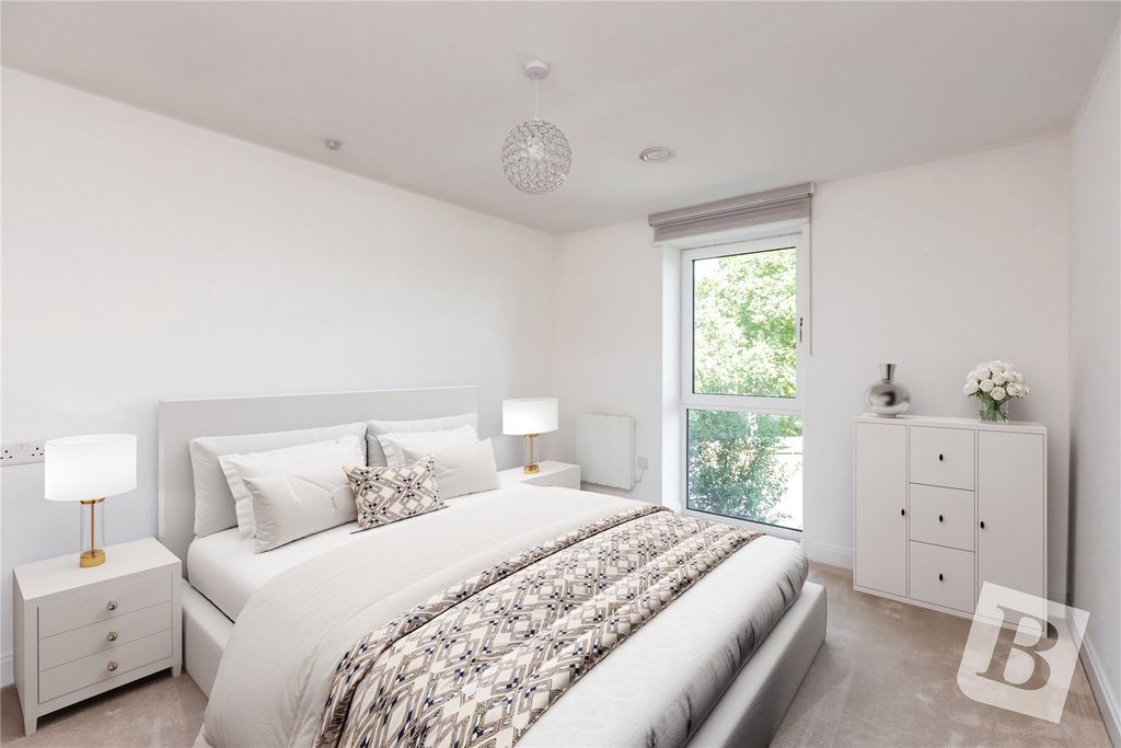 Additional image 4 of 2 bed flat for salePrinces Road, Chelmsford, Essex CM2