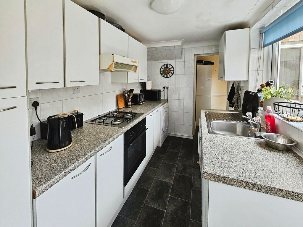 Additional image 2 of 2 bed flat for saleLily Avenue, Bedlington NE22