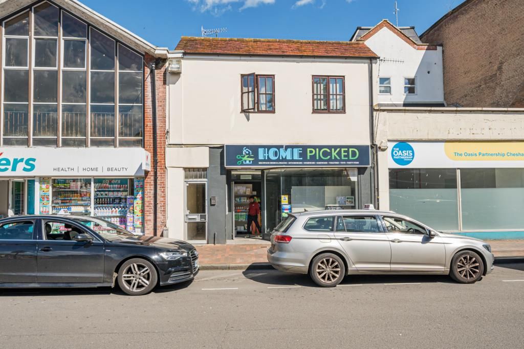 Additional image 9 of 3 bed flat for saleChesham, Buckinghamshire HP5