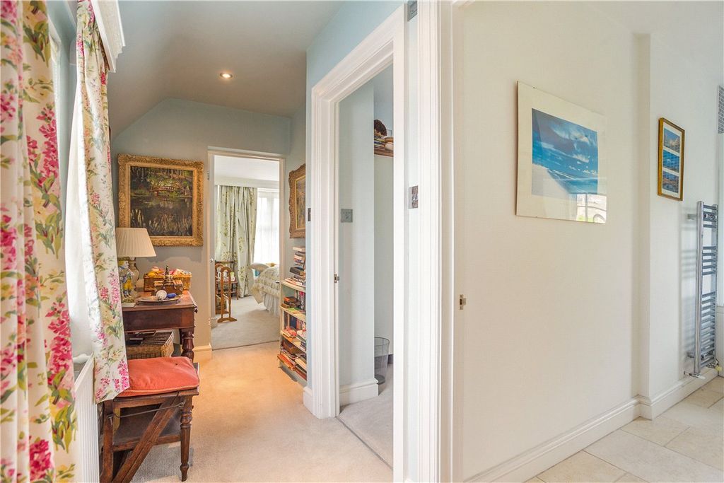 Additional image 12 of 4 bed semi-detached house for saleCastle Street, Calne, Wiltshire SN11