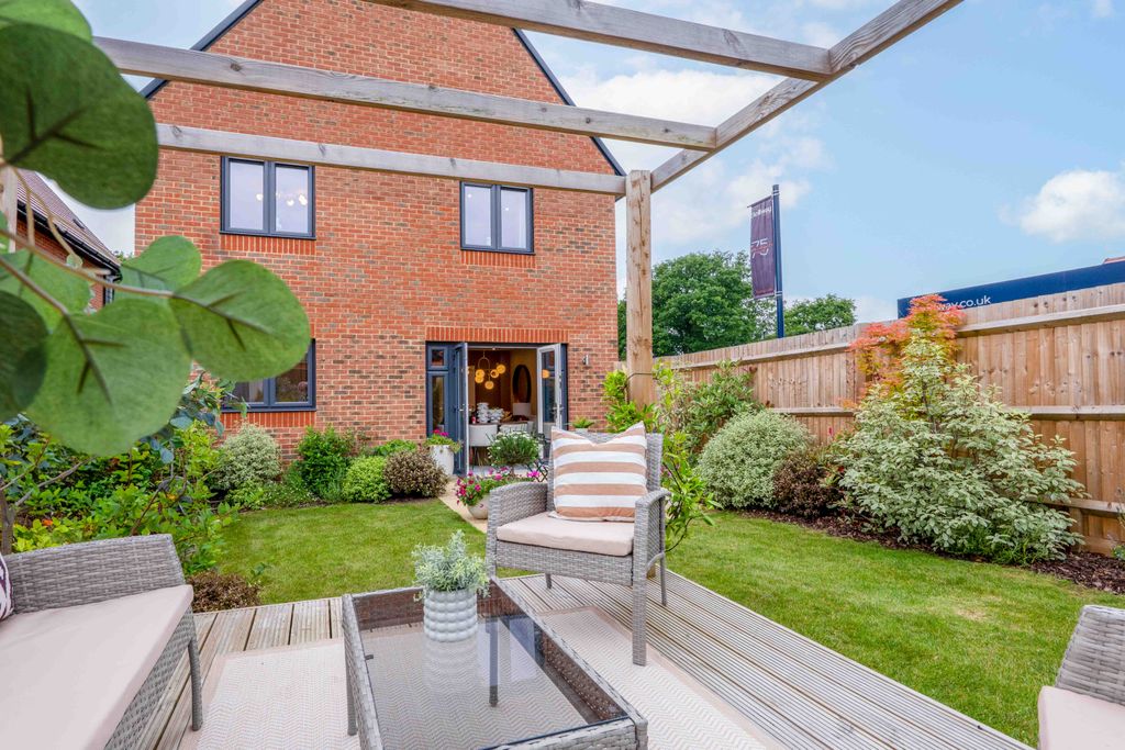 Additional image 14 of 4 bed detached house for sale"The Reedmaker" at Isaac's Lane, Burgess Hill RH15