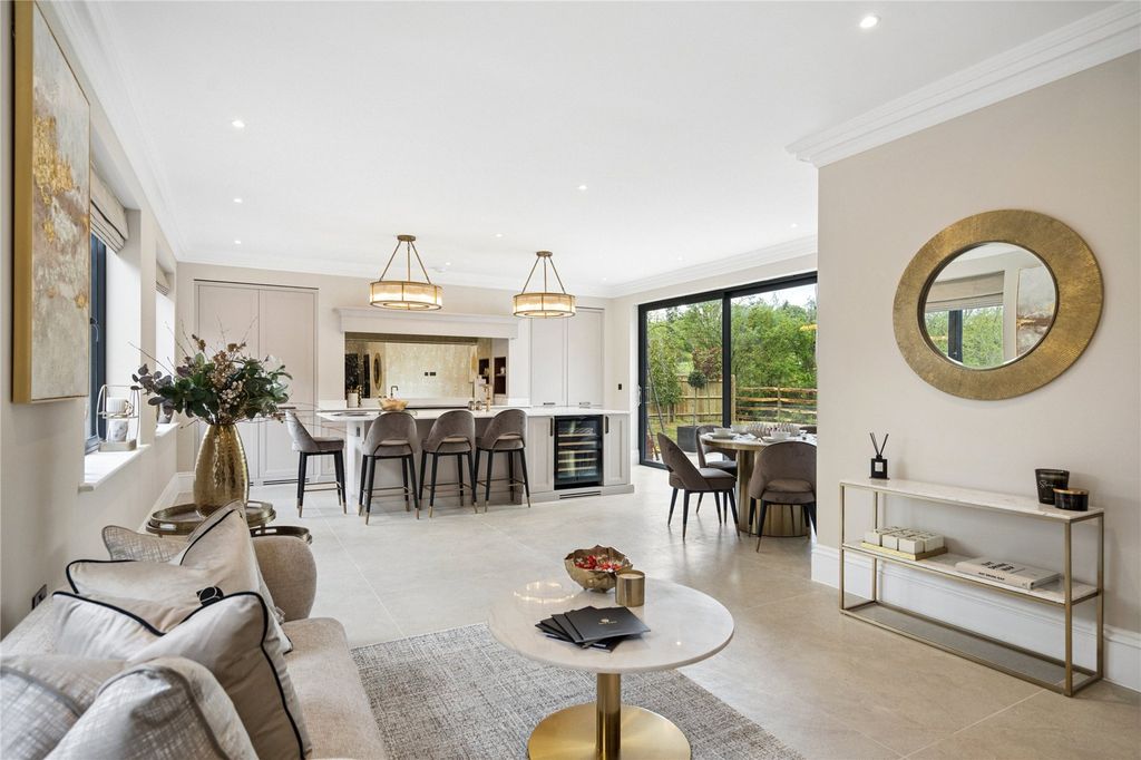 Additional image 3 of 5 bed detached house for saleMill Farm, Mill Lane, Chalfont St. Giles, Buckinghamshire HP8