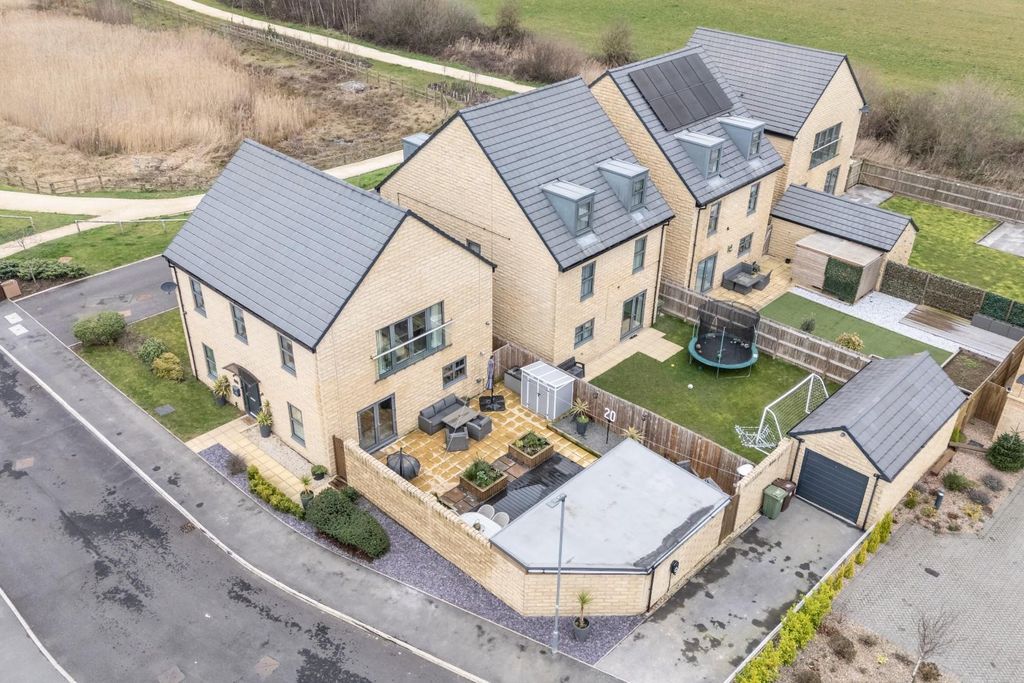 Additional image 20 of 4 bed detached house for salePlumpton Crescent, Castleford WF10