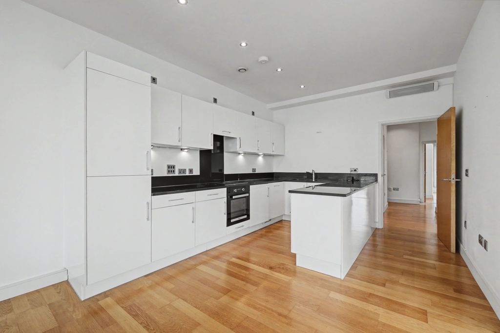 Additional image 3 of 3 bed flat for saleDock Head Road, Chatham ME4