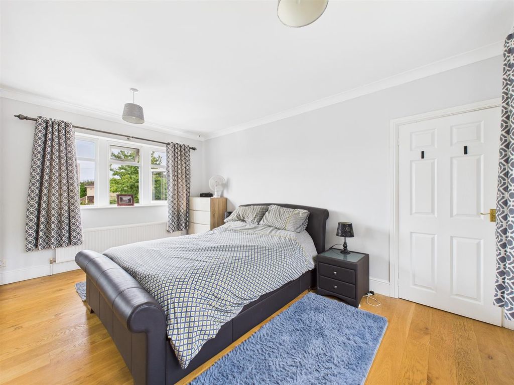 Additional image 16 of 4 bed detached house for salePlantation Road, Chippenham SN14