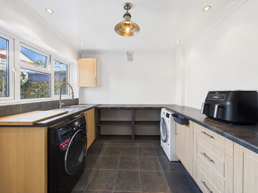 Additional image 9 of 4 bed detached house for saleThorney Bay Road, Canvey Island SS8