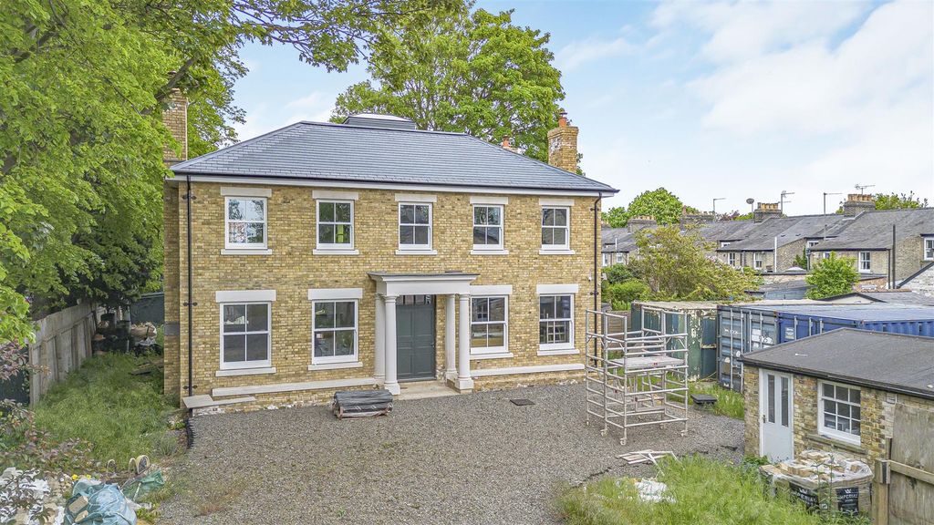Additional image 18 of 4 bed detached house for saleTrumpington Road, Cambridge CB2