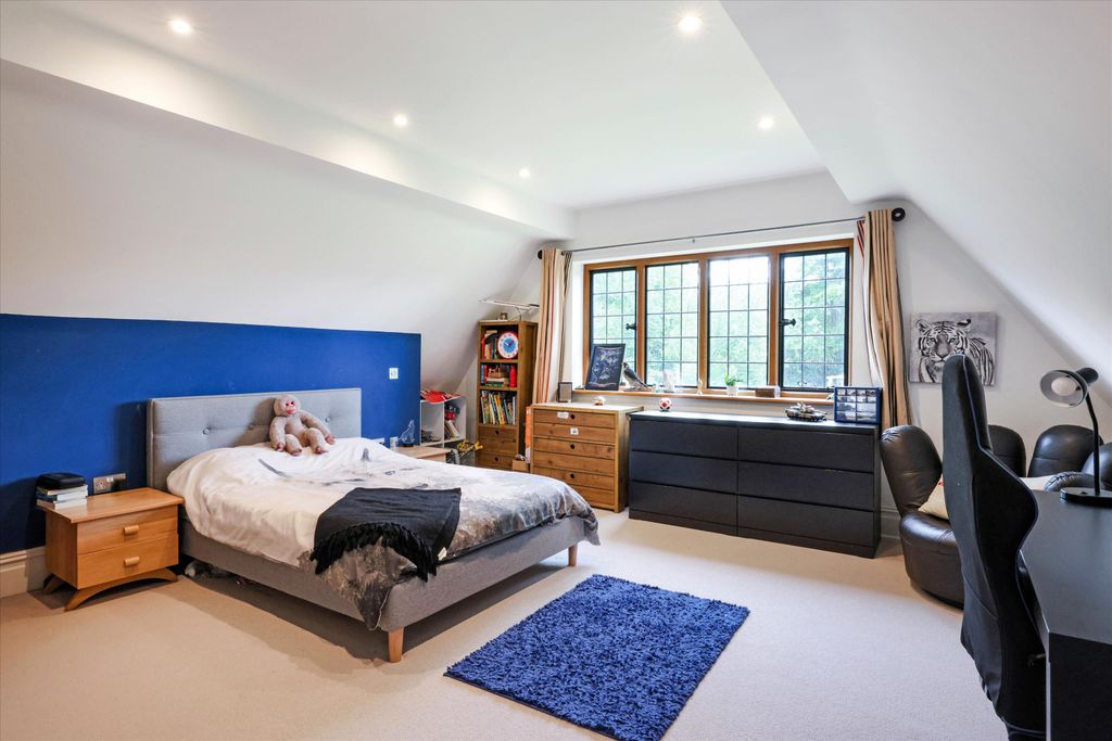 Additional image 18 of 6 bed detached house for saleBalcarras Road, Charlton Kings, Cheltenham, Gloucestershire GL53