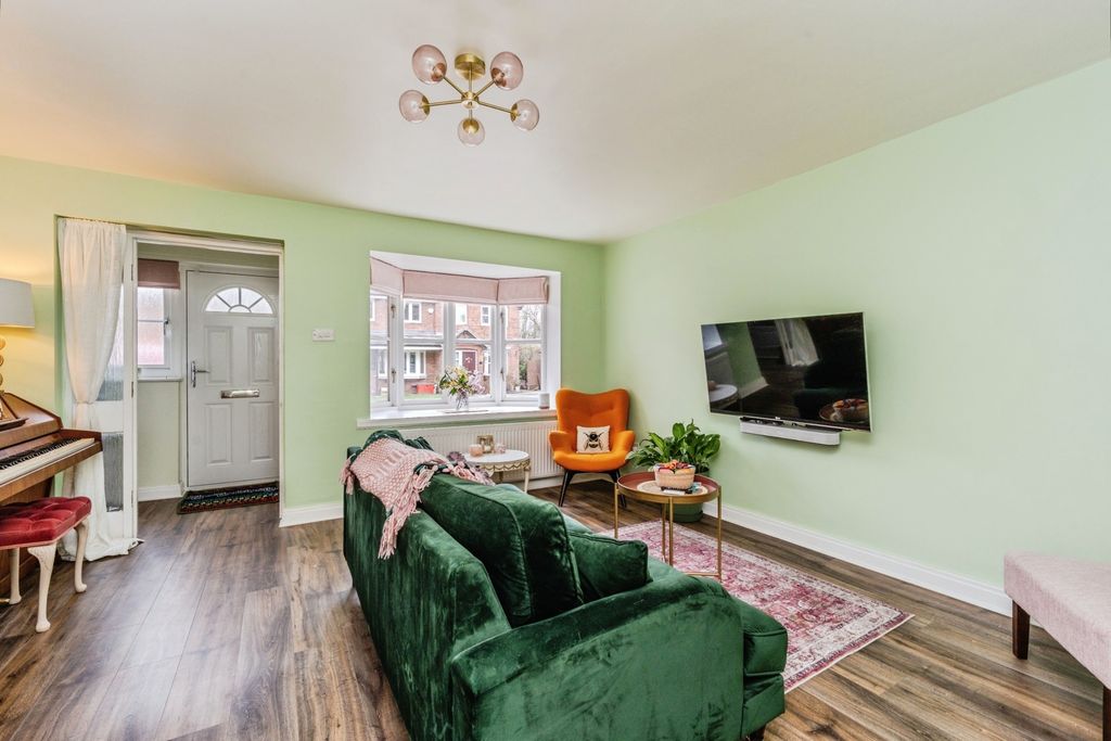 2 bed semi-detached house for saleCuthbert Road, Cheadle, Cheshire SK8 photo 3