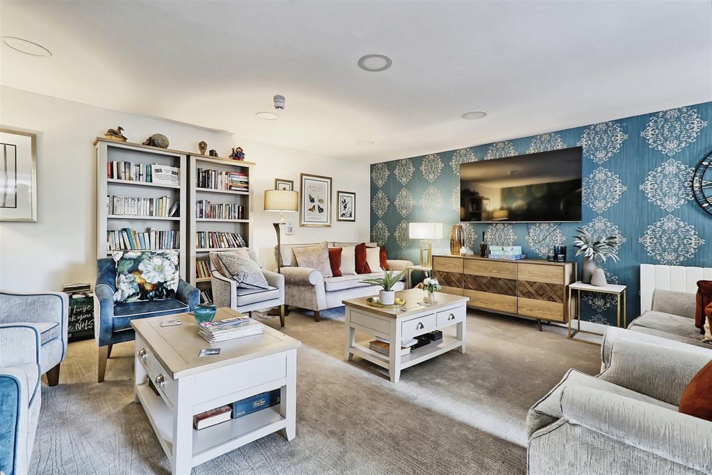 Additional image 23 of 2 bed flat for saleMiami House, Princes Road, Chelmsford, Essex CM2