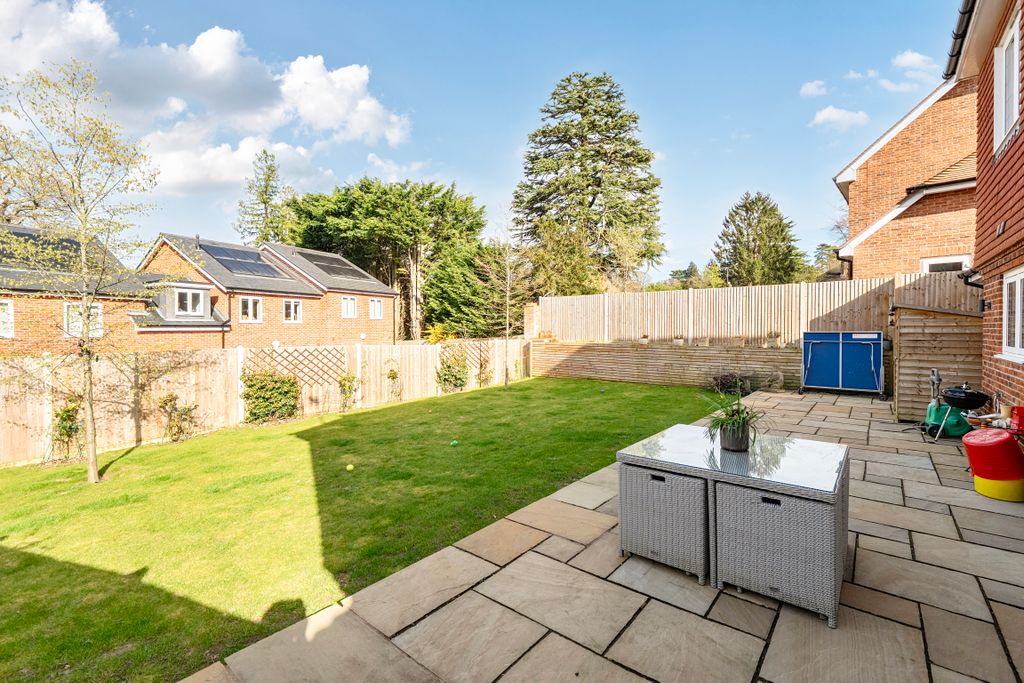 Additional image 10 of 5 bed detached house for saleThe Robins, Caterham CR3