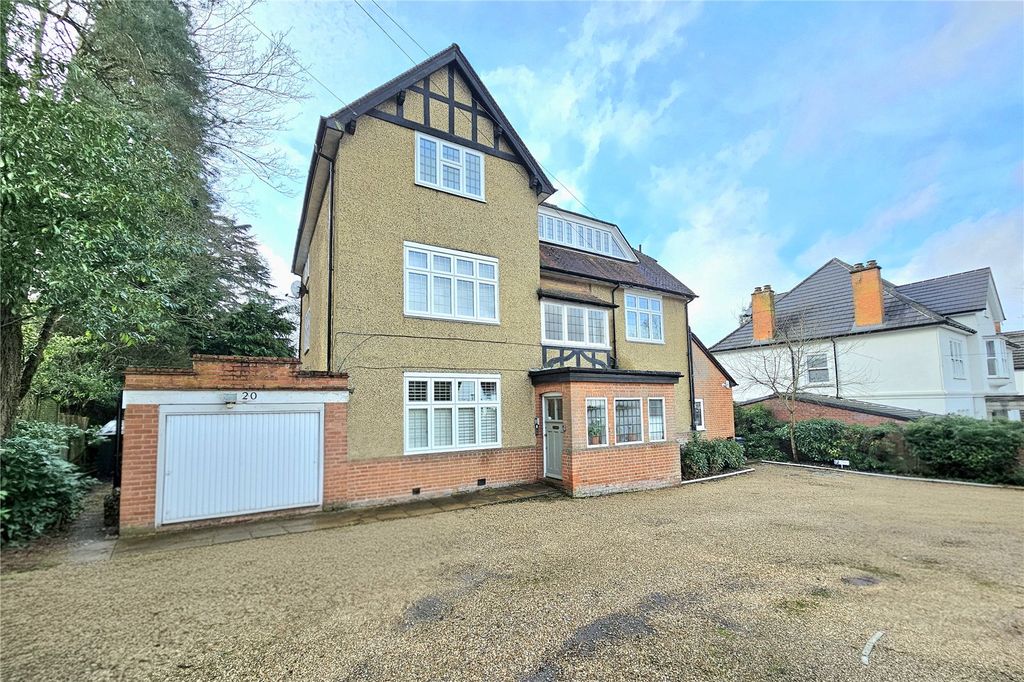 Additional image 13 of 2 bed flat for sale20 Heatherdale Road, Camberley, Surrey GU15