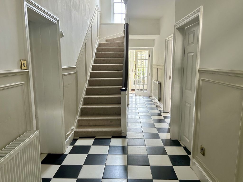 Additional image 2 of 5 bed terraced house for saleEast Row, Chichester PO19