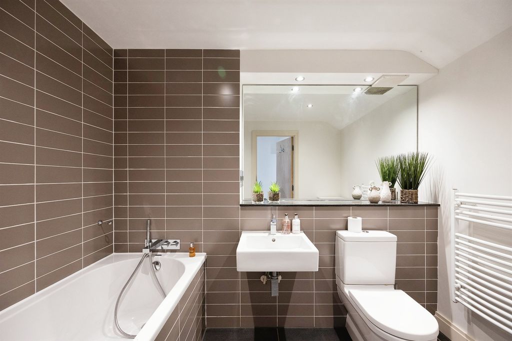 Additional image 7 of 2 bed flat for saleNew Dover Road, Canterbury CT1