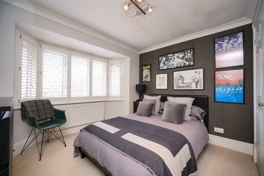 Additional image 27 of 5 bed detached house for saleChiltern Close, Bushey, Hertfordshire WD23