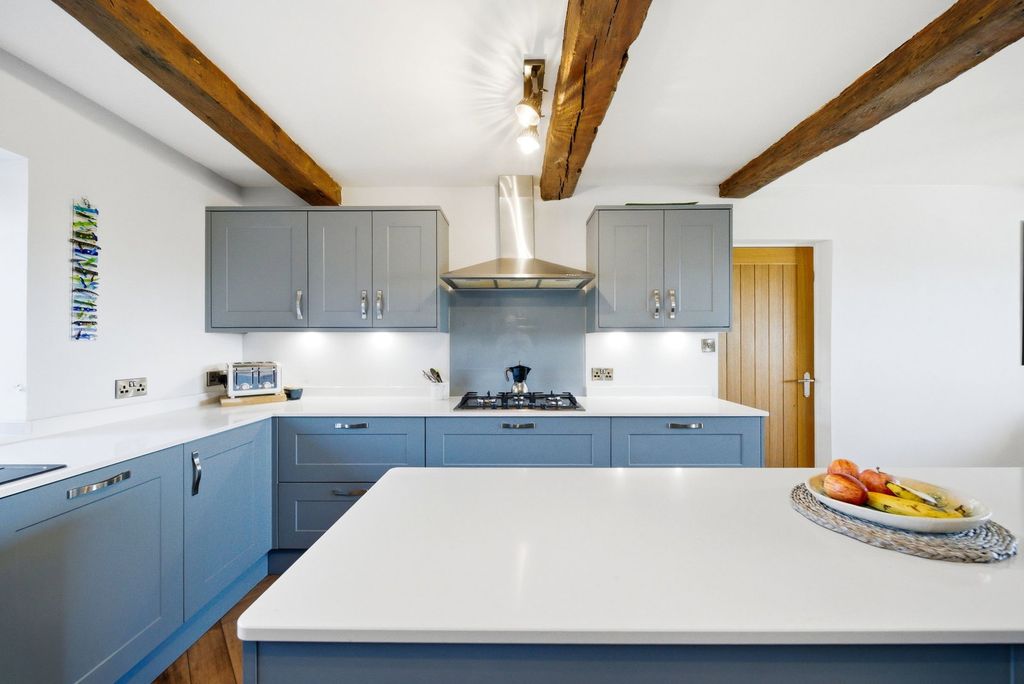 Additional image 13 of 4 bed barn conversion for saleGlen View Road, Burnley BB11