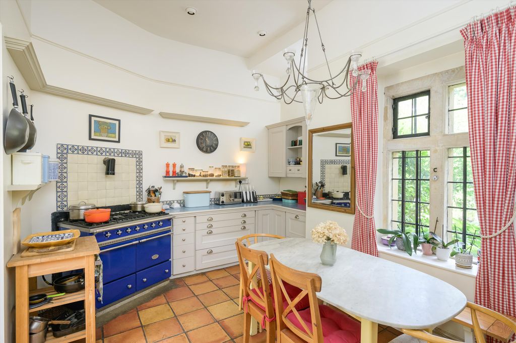 Additional image 8 of 5 bed town house for saleWest Wing, The Ivy, Chippenham, Wiltshire SN15