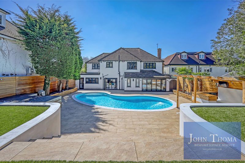 Additional image 34 of 4 bed detached house for saleCourtland Drive, Chigwell IG7