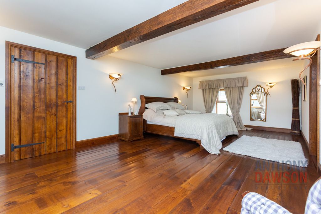Additional image 12 of 7 bed detached house for saleMerrills Head Barn, Long Causeway, Burnley BB10