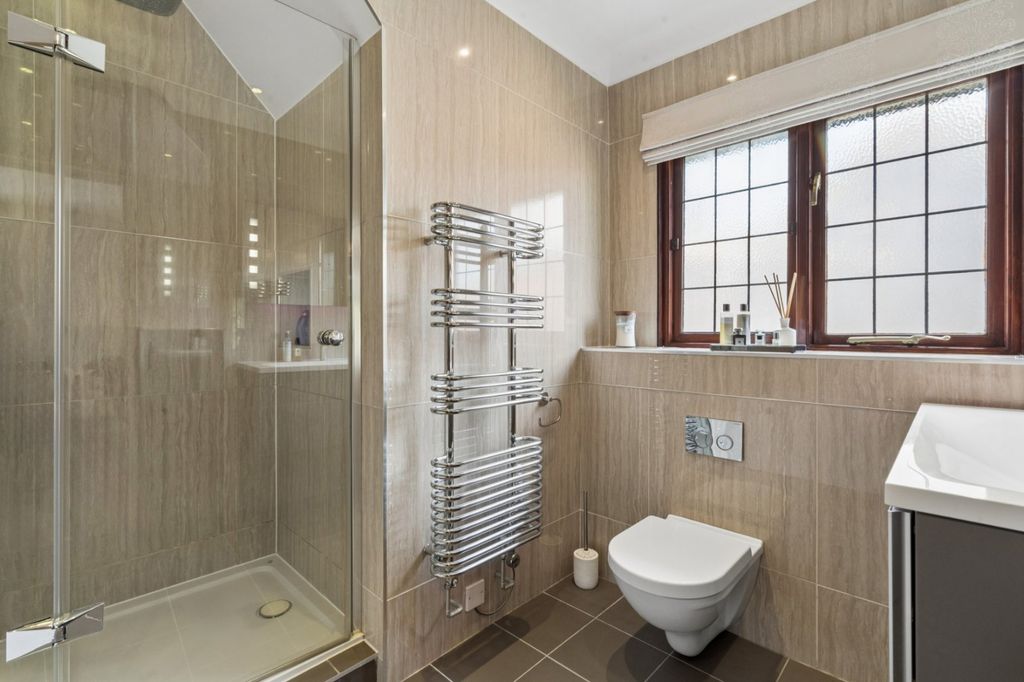 Additional image 13 of 5 bed detached house for saleBurtons Lane, Chalfont St. Giles, Buckinghamshire HP8