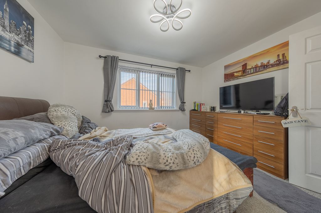 Additional image 12 of 2 bed flat for saleCapercaillie Drive, Cannock WS11