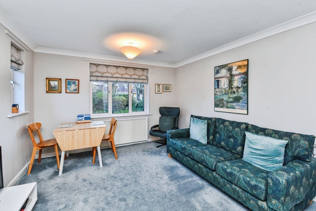 Additional image 4 of 2 bed flat for saleMilton Lane, Wells, Somerset BA5