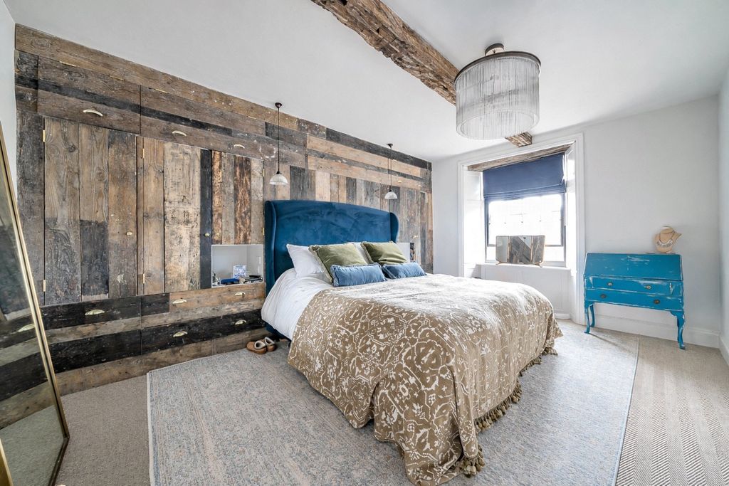 Additional image 9 of 4 bed link detached house for saleCoxwell Street, Cirencester, Gloucestershire GL7