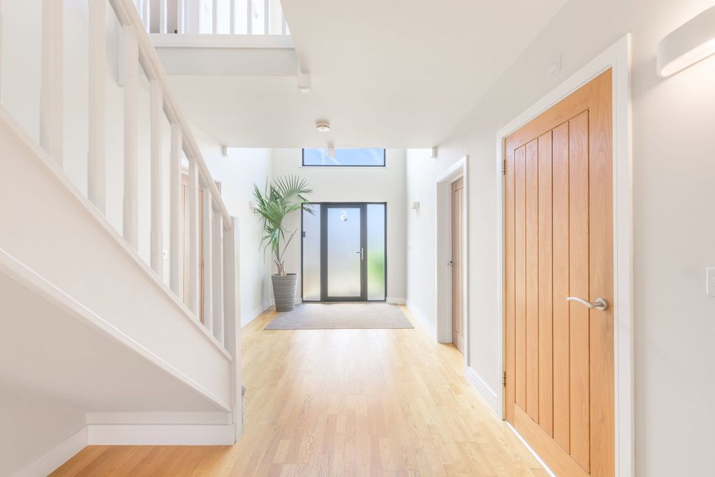 Additional image 4 of 5 bed detached house for saleAlbert Way, Chatteris PE16