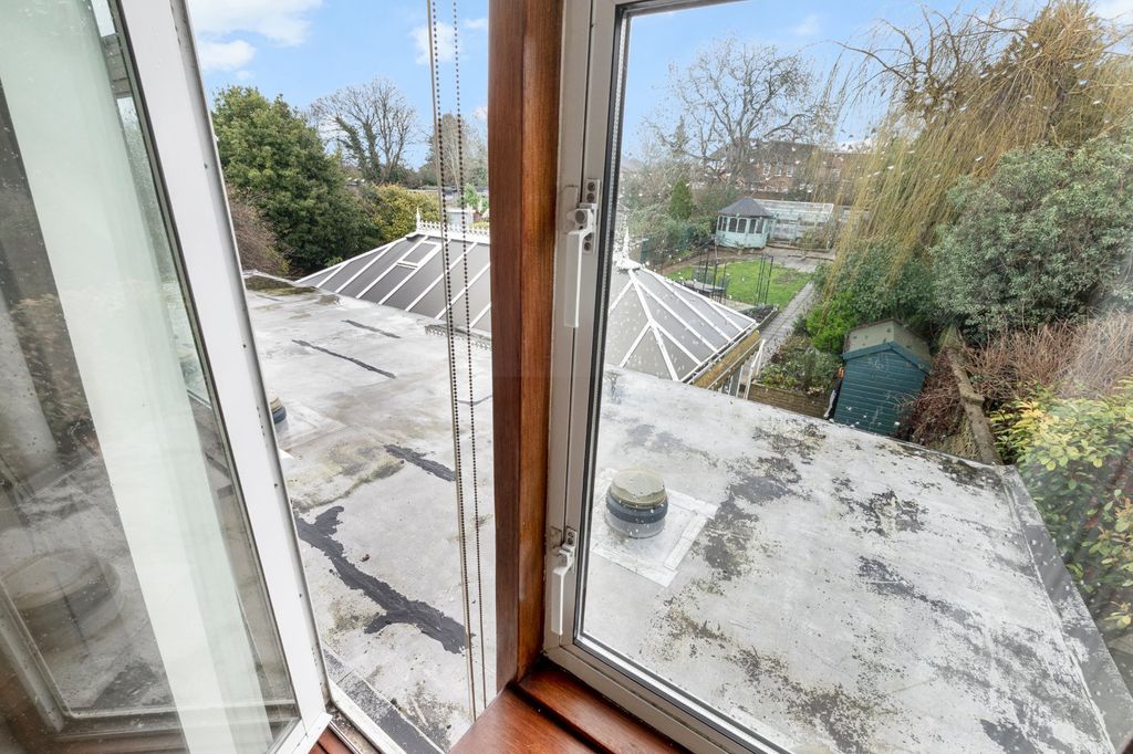 Additional image 42 of 6 bed semi-detached house for saleSalisbury Road, Carshalton SM5