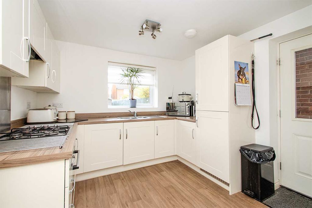 Additional image 4 of 3 bed detached house for saleCollis Close, Burntwood WS7