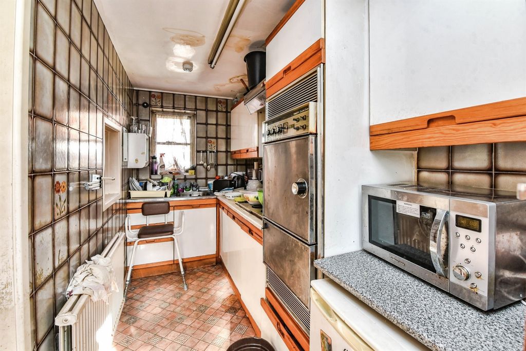 Additional image 7 of 26 bed detached house for saleMarshfield Road, Chippenham SN15