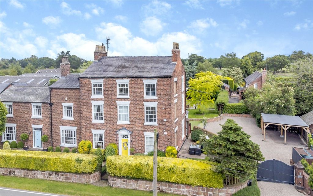 6 bed semi-detached house for saleLittle Rake Lane, Chorlton-By-Backford, Chester CH2