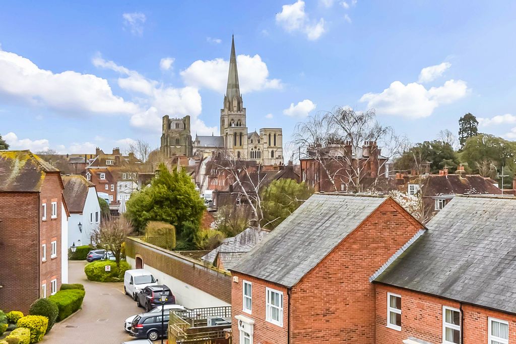 Additional image 7 of 2 bed flat for saleHenty Gardens, Chichester PO19