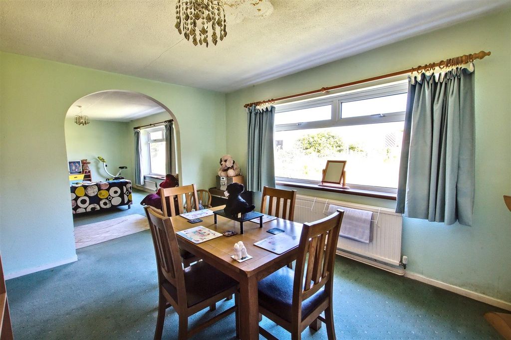 Additional image 4 of 3 bed detached bungalow for saleHeol Derw, Cardigan SA43