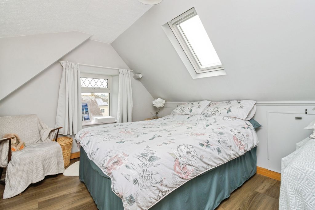 Additional image 9 of 5 bed end terrace house for saleValentine Row, Callington, Cornwall PL17