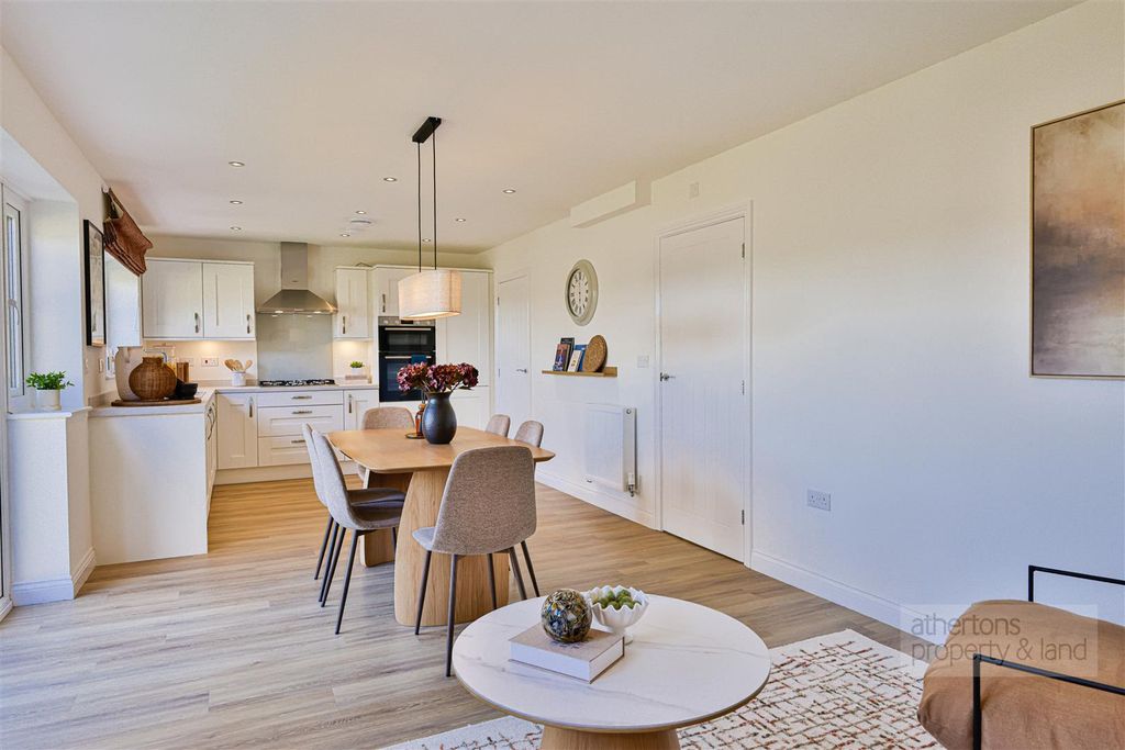 Additional image 8 of 4 bed detached house for saleMeadow View Close, Worsthorne, Burnley BB10