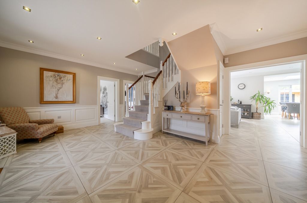 Additional image 4 of 6 bed detached house for saleThe Drive, Chislehurst, Kent BR7