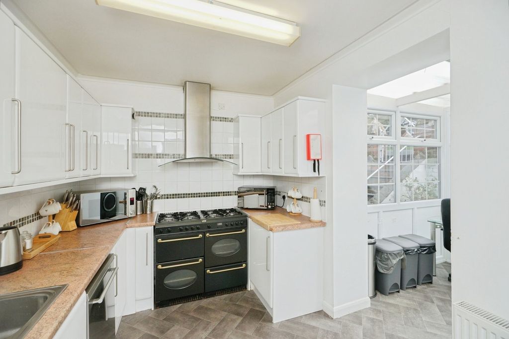 Additional image 7 of 7 bed semi-detached house for saleEngland Road South, Caernarfon LL55