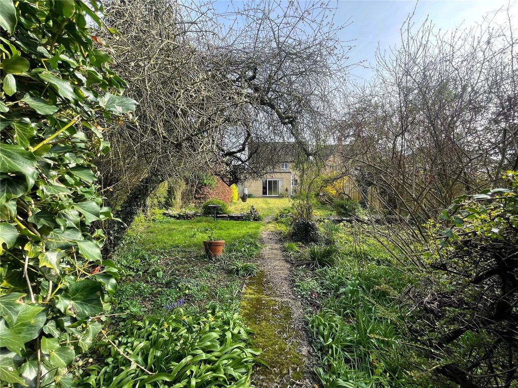 Additional image 18 of 3 bed detached house for saleOverhill Road, Stratton, Cirencester, Gloucestershire GL7