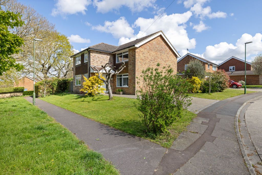 Additional image 2 of 4 bed detached house for saleLincoln Green, Chichester PO19