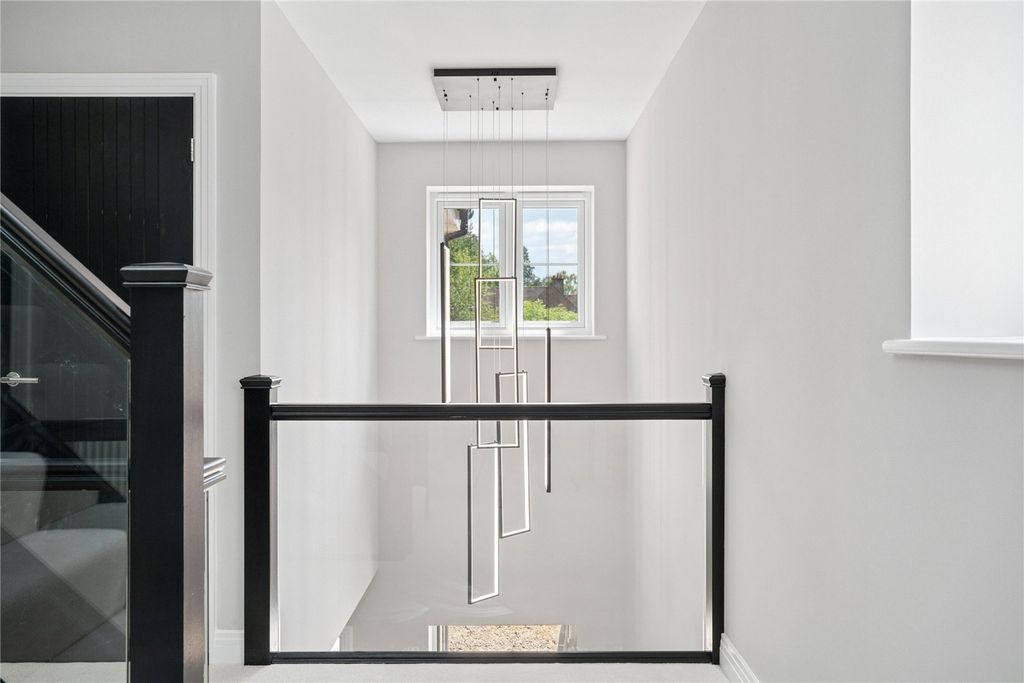 Additional image 14 of 5 bed detached house for saleLye Green Road, Chesham, Buckinghamshire HP5