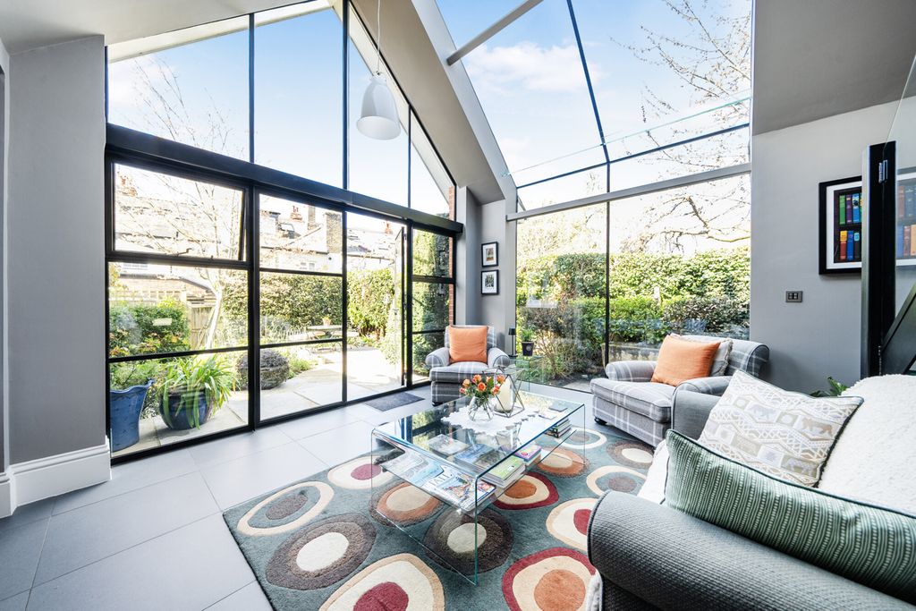 Additional image 3 of 5 bed semi-detached house for saleMorley Road, Chislehurst BR7