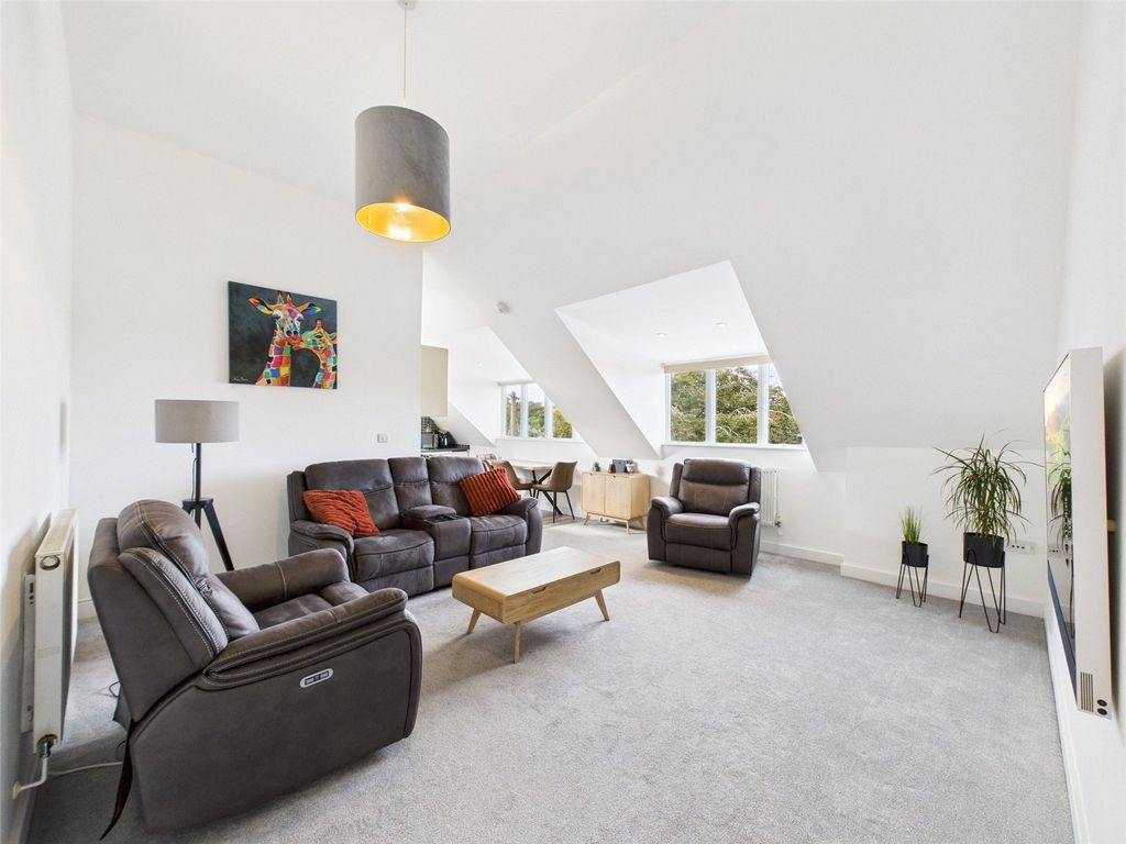 Additional image 3 of 2 bed flat for saleFernleigh Road, Wadebridge, Cornwall PL27