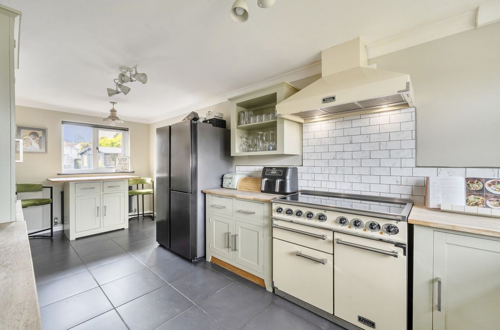 Additional image 3 of 4 bed detached house for saleKents Close, South Chard, Chard, Somerset TA20
