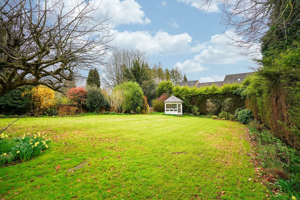 Additional image 31 of 5 bed detached house for saleStorrs Road, Chesterfield S40