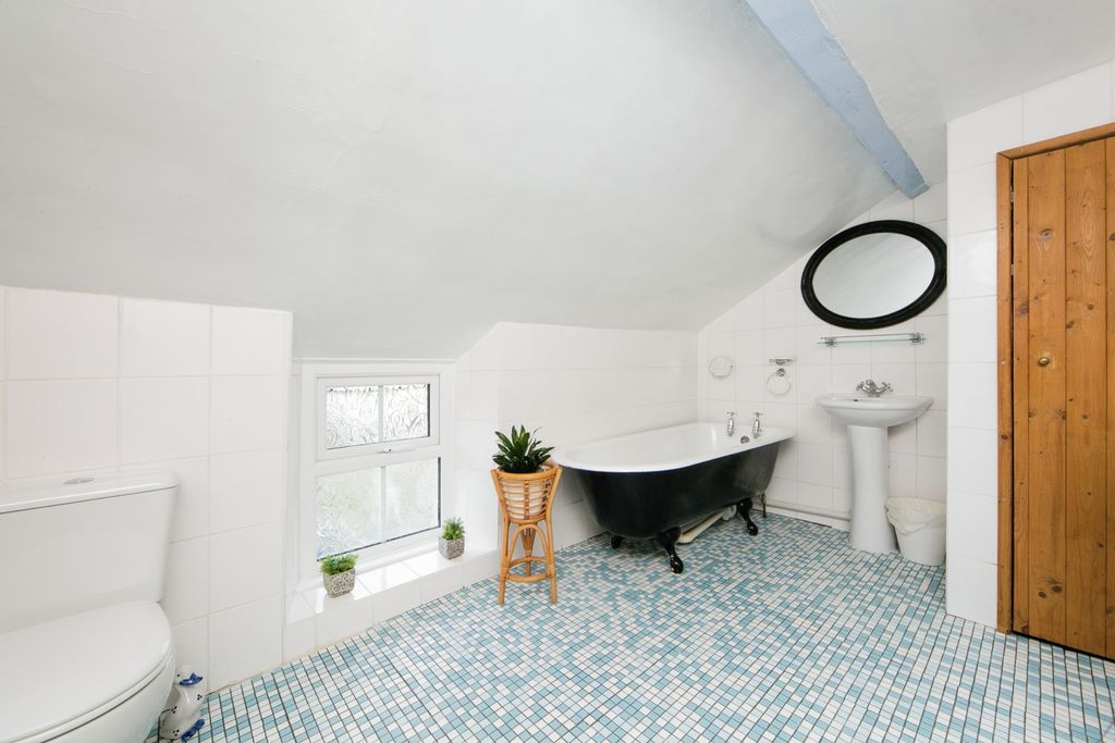 Additional image 13 of 4 bed end terrace house for saleCarreglefn, Amlwch LL68