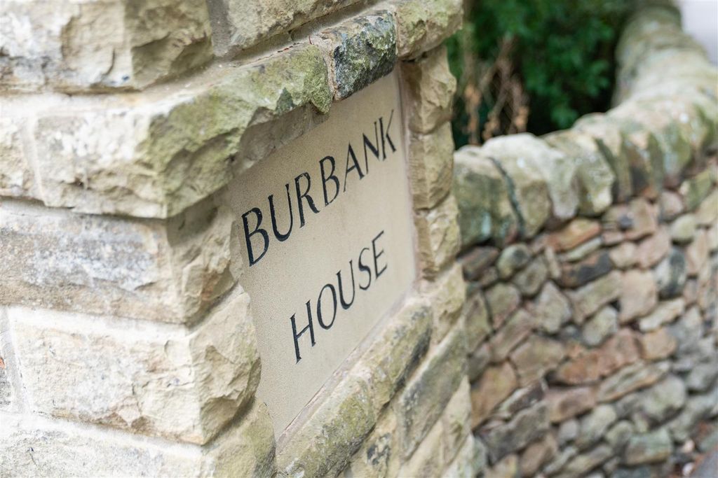 Additional image 5 of 5 bed detached house for saleBurbank House, Westbrook Close, Brookside, Chesterfield S40