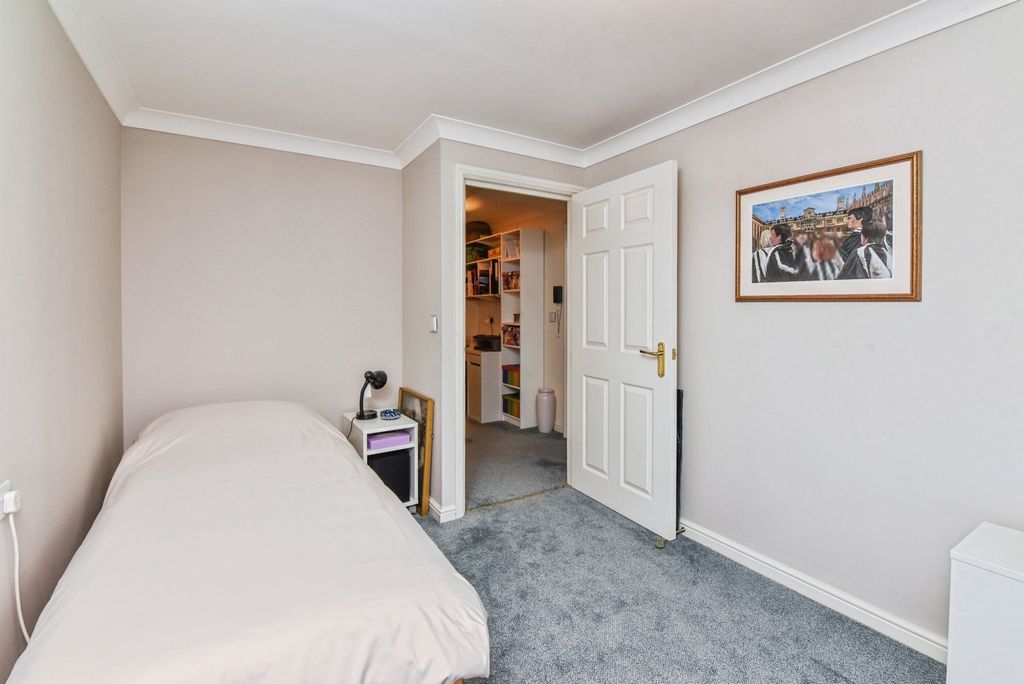 Additional image 7 of 2 bed flat for saleMilton Lane, Wells, Somerset BA5